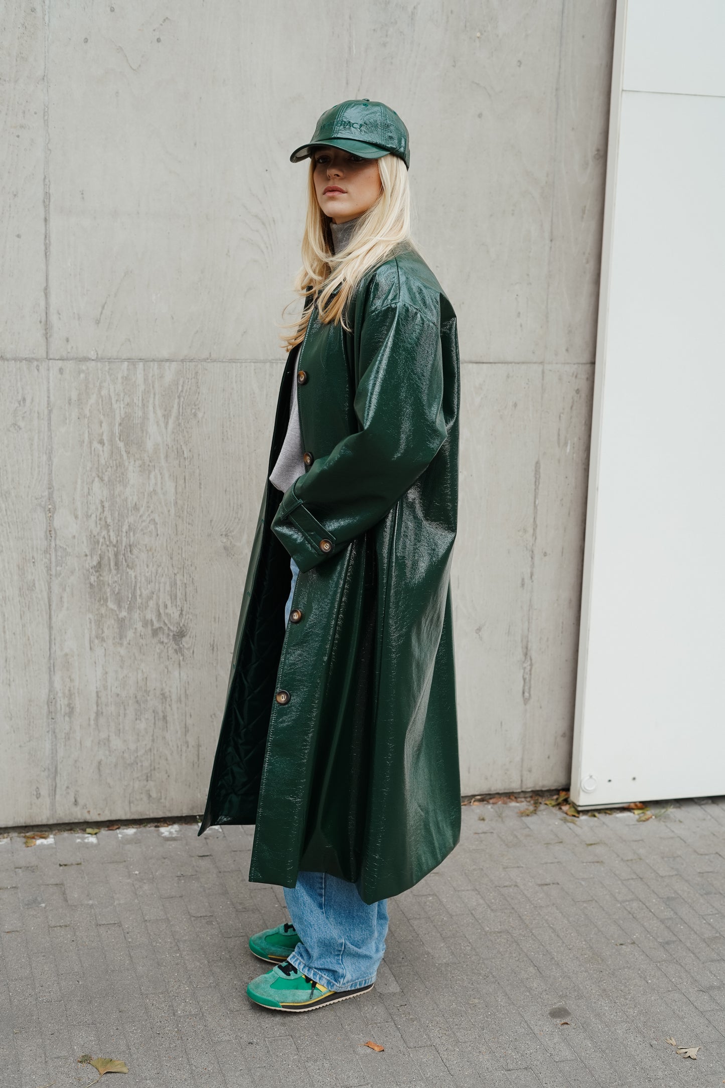 STORM01W - Dark Green