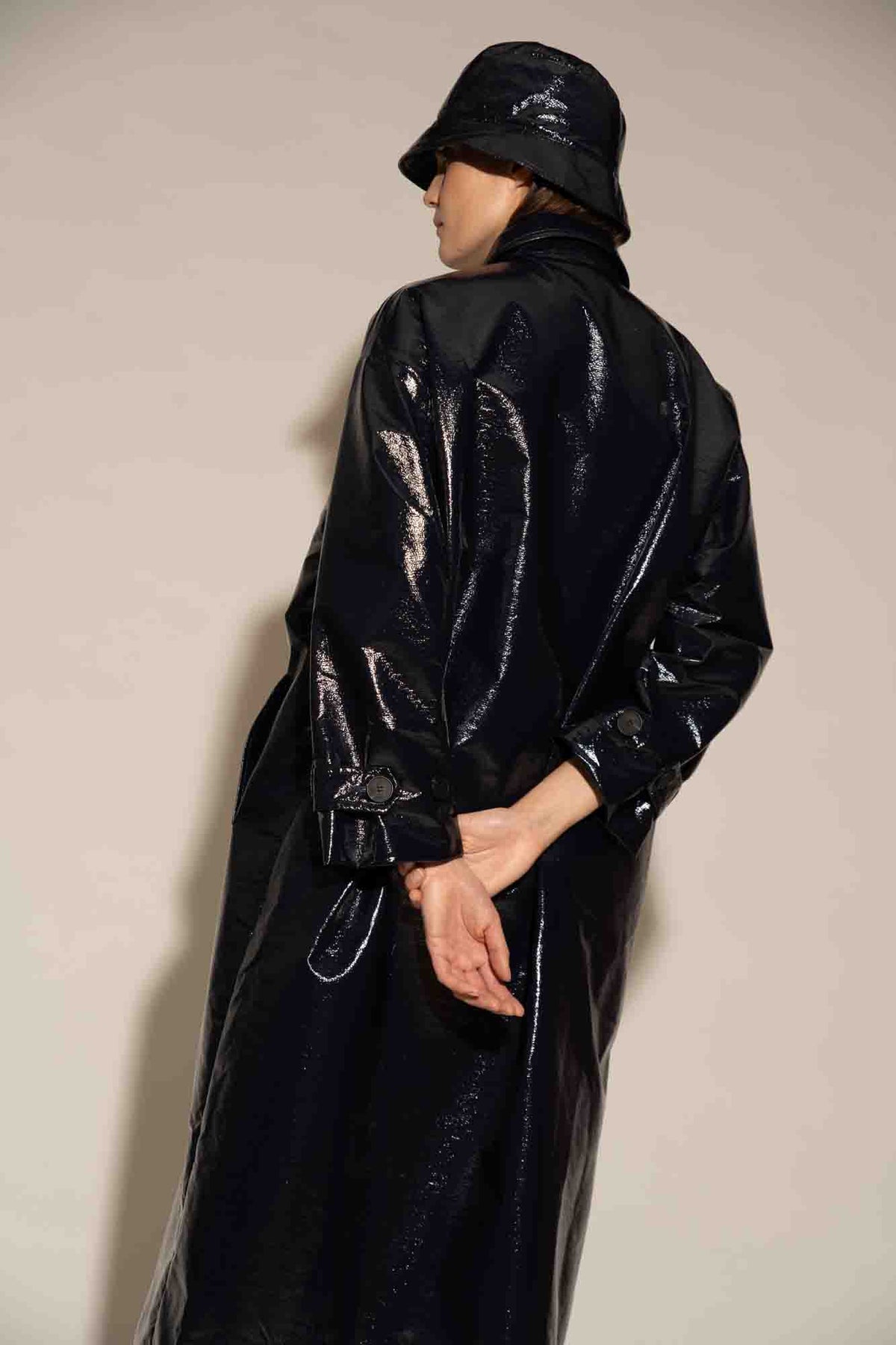 STORM01S_NAVY_3